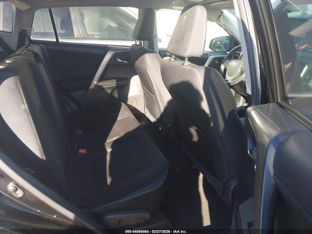 Toyota Rav4 Xle 2015 2T3RFREV8FW273755 Image 8