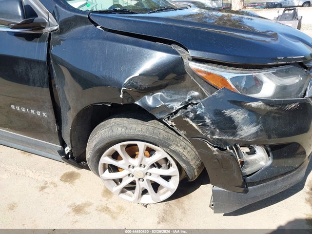 Chevrolet EQUINOX LT 2018 2GNAXSEV9J6311541 Image 20