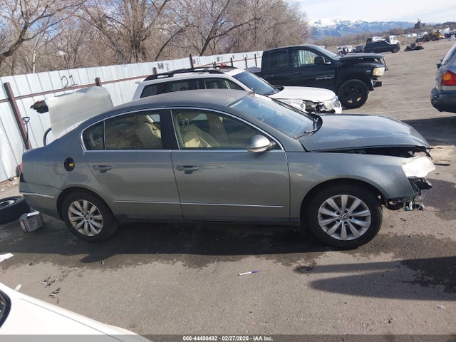 Продажа на аукционе авто 2007 Volkswagen Passat 2.0t/wolfsburg Edition, vin: WVWAK73C57E231647, номер лота: 44490492