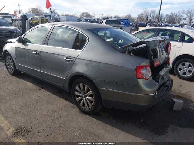 Продажа на аукционе авто 2007 Volkswagen Passat 2.0t/wolfsburg Edition, vin: WVWAK73C57E231647, номер лота: 44490492