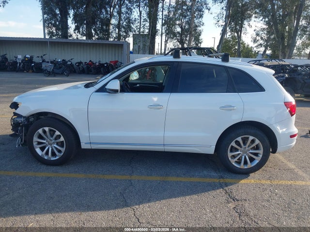 44490500 :رقم المزاد ، WA1LFAFP5FA128205 vin ، 2015 Audi Q5 2.0t Premium مزاد بيع