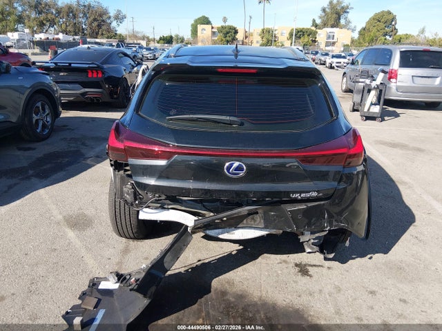 JTHX9JBH5M2045599 Lexus UX 250H