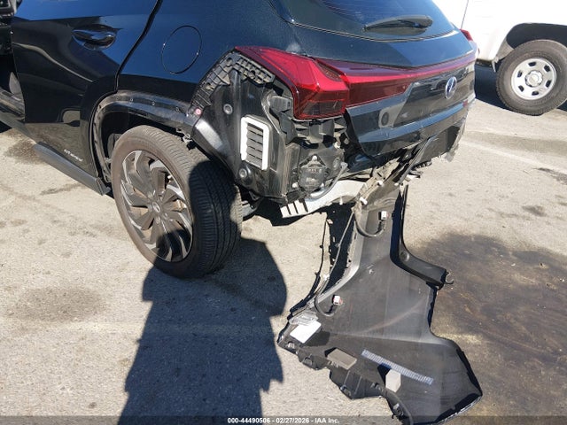 JTHX9JBH5M2045599 Lexus UX 250H
