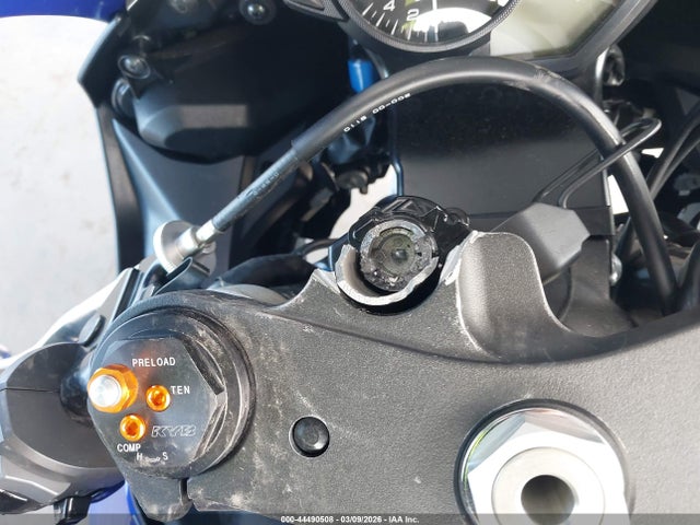Yamaha YZFR6 2020 JYARJ28E9LA005739 Image 14
