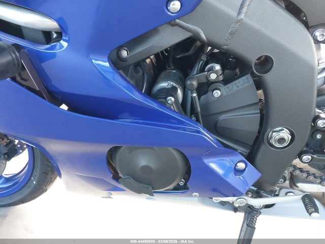 Yamaha YZFR6 2020 JYARJ28E9LA005739 Image 9