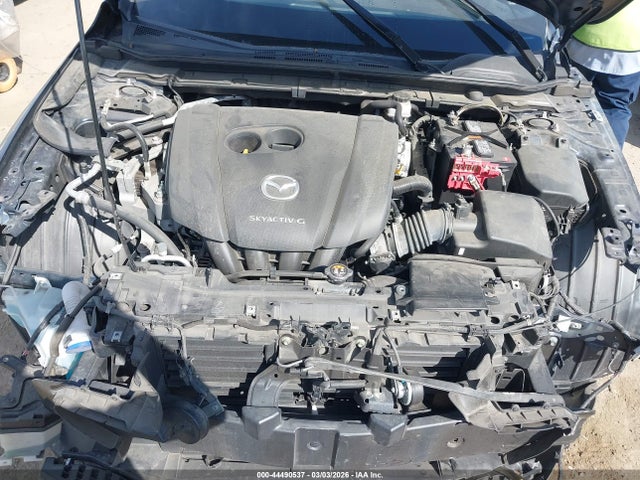 JM1BPALM9K1110549 Mazda MAZDA3
