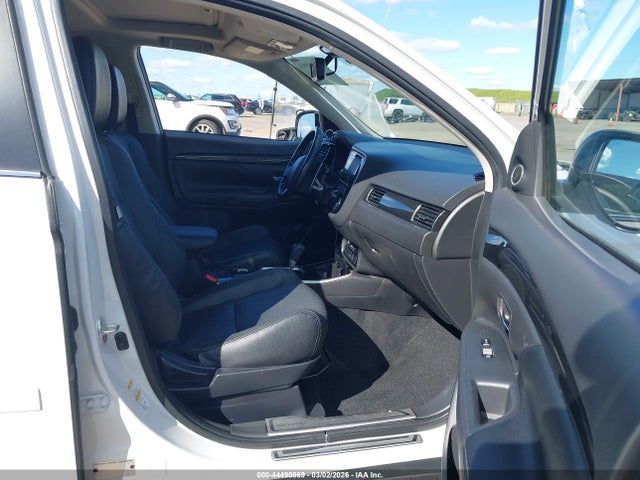 JA4JZ4AX7HZ059223 Mitsubishi OUTLANDER GT