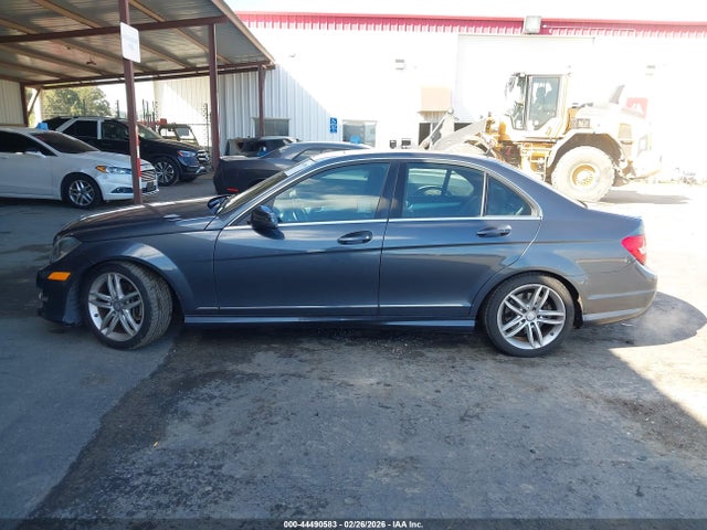 WDDGF4HB7EA952804 Mercedes-Benz C 250 Sport