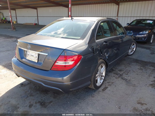 WDDGF4HB7EA952804 Mercedes-Benz C 250 Sport