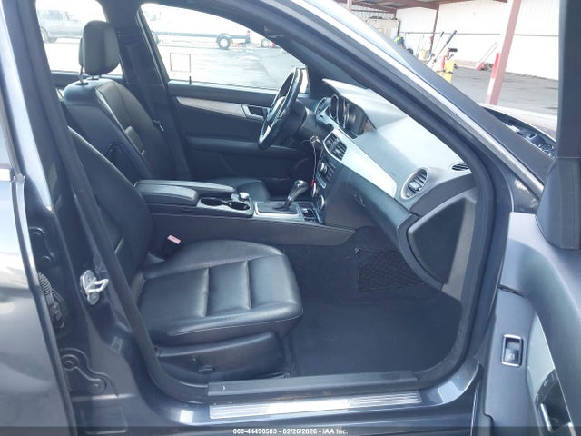 WDDGF4HB7EA952804 Mercedes-Benz C 250 Sport