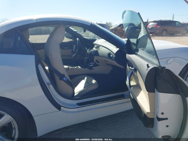 Продаж на аукціоні авто 2010 Bmw Z4 Sdrive30i, vin: WBALM5C51AE377248, номер лоту: 44490585