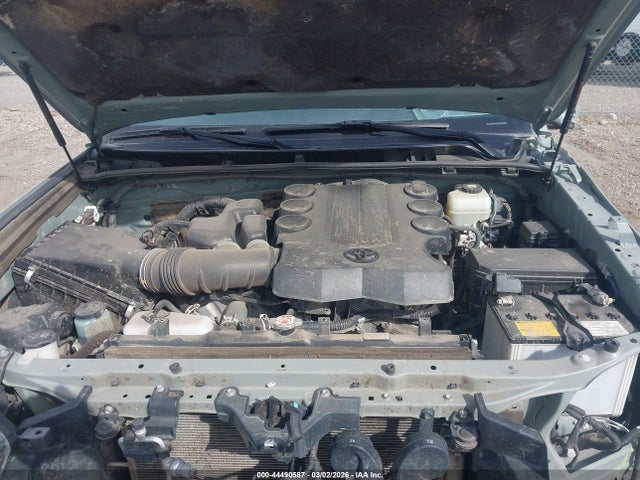 2022 TOYOTA 4RUNNER JTESU5JR8N5994152 Photo 9