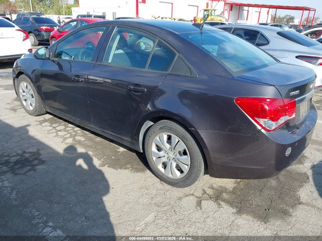 1G1PA5SG4E7281018 Chevrolet Cruze Ls Auto