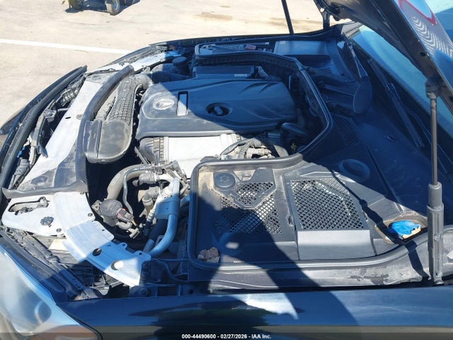 44490600 :رقم المزاد ، 55SWF4JB7FU079420 vin ، 2015 Mercedes-benz C 300 مزاد بيع