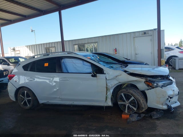 4S3GTAV69N3707922 Subaru Impreza Premium 5-door