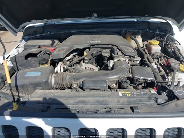 1C4HJXFGXJW146370 Jeep Wrangler Unlimited Rubicon 4x4