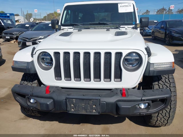1C4HJXFGXJW146370 Jeep Wrangler Unlimited Rubicon 4x4
