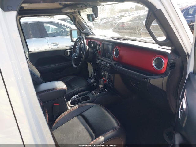 1C4HJXFGXJW146370 Jeep Wrangler Unlimited Rubicon 4x4