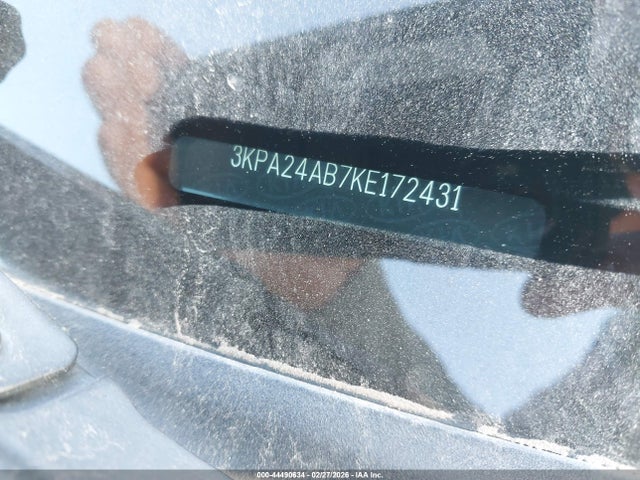 3KPA24AB7KE172431 KIA RIO S