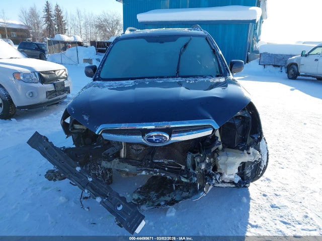 2014 Subaru Forester 2.5i Limited მანქანა იყიდება აუქციონზე, vin: JF2SJAHC2EH460944, აუქციონის ნომერი: 44490671