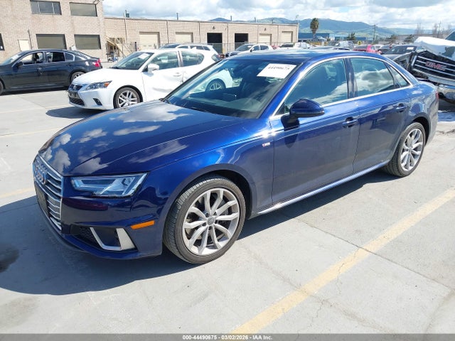 2019 AUDI A4 WAUENAF40KN011381 Photo 1