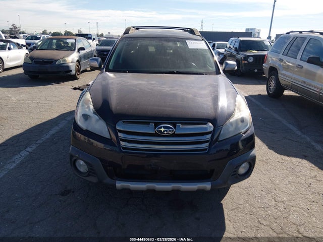 Subaru Outback 2.5i Limited 2014 4S4BRBPC4E3282185 Image 12