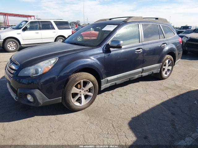Subaru Outback 2.5i Limited 2014 4S4BRBPC4E3282185 Image 2