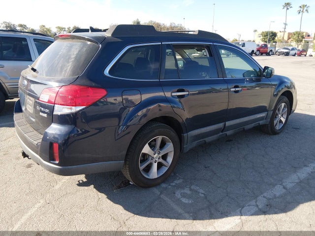 Subaru Outback 2.5i Limited 2014 4S4BRBPC4E3282185 Image 4