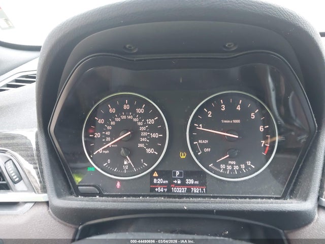 2017 BMW X1 WBXHT3C38H5F70575 Photo 6