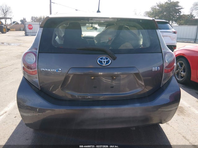 Toyota Prius C Two 2014 JTDKDTB32E1570217 Image 16