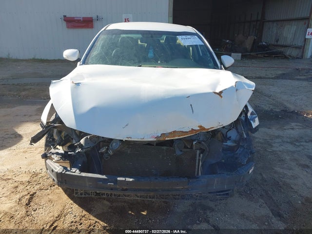 5XXGM4A79FG498681 KIA Optima Lx