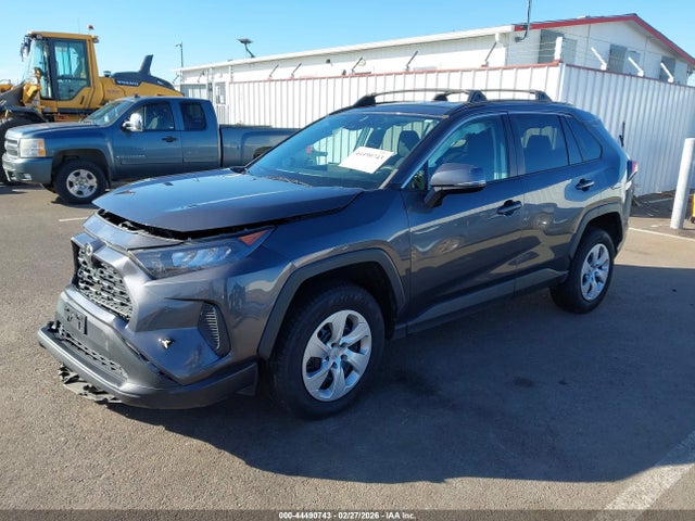 Toyota RAV4 LE 2021 2T3G1RFVXMW142831 Image 2
