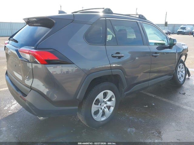 Toyota RAV4 LE 2021 2T3G1RFVXMW142831 Image 4