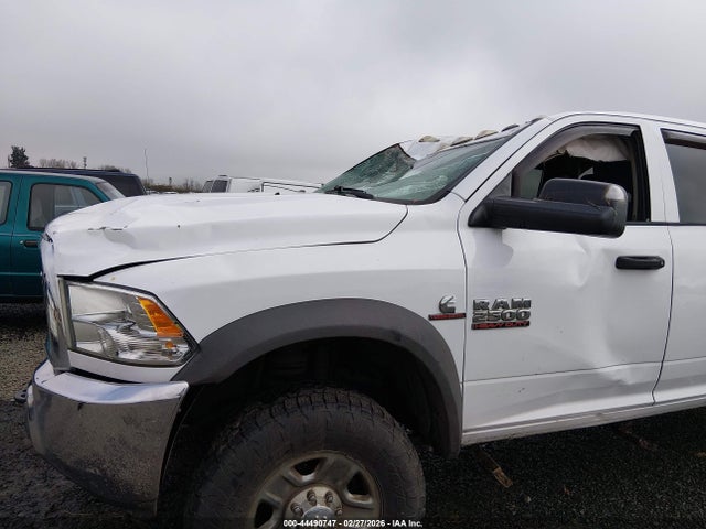 3C6UR5HL1HG518345 RAM 2500 Tradesman 4x4 8&#039; Box