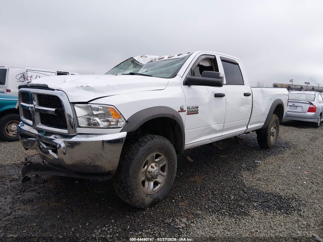 3C6UR5HL1HG518345 RAM 2500 Tradesman 4x4 8&#039; Box