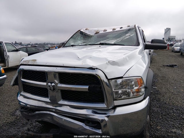 3C6UR5HL1HG518345 RAM 2500 Tradesman 4x4 8&#039; Box