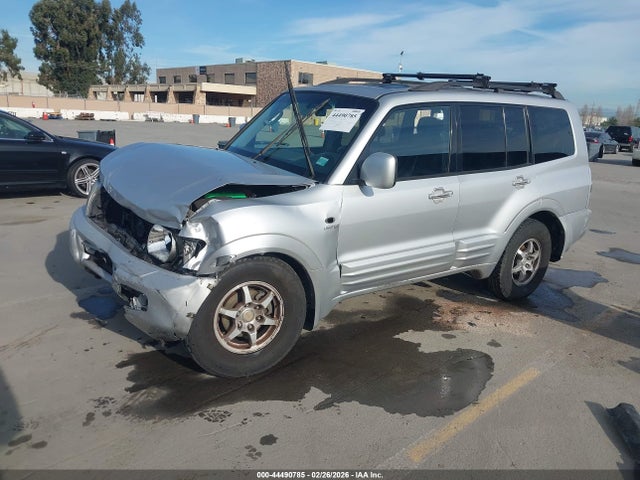 2002 MITSUBISHI MONTERO JA4MW51R32J071615 Photo 1