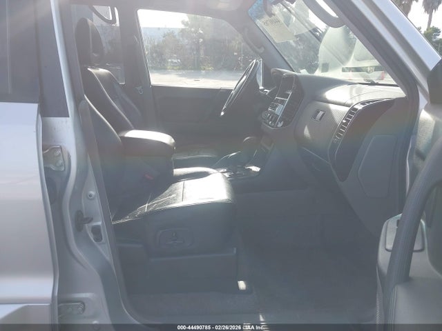 2002 MITSUBISHI MONTERO JA4MW51R32J071615 Photo 4
