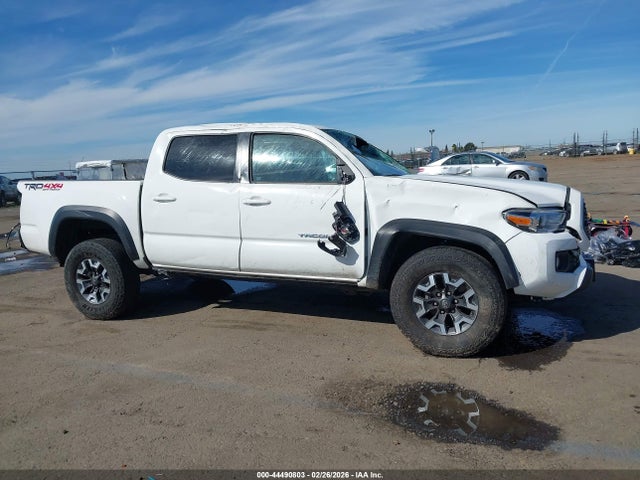 3TMCZ5AN7NM519772 Toyota Tacoma Trd Off Road