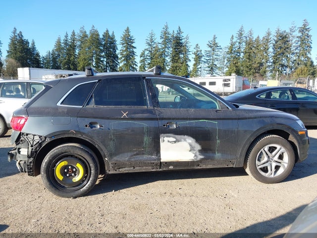 WA1ANAFY8K2099189 Audi Q5 45 Premium