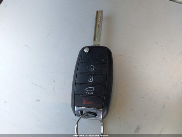 5XYPG4A34GG104909 KIA Sorento 2.4l Lx