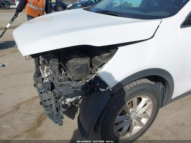 5XYPG4A34GG104909 KIA Sorento 2.4l Lx