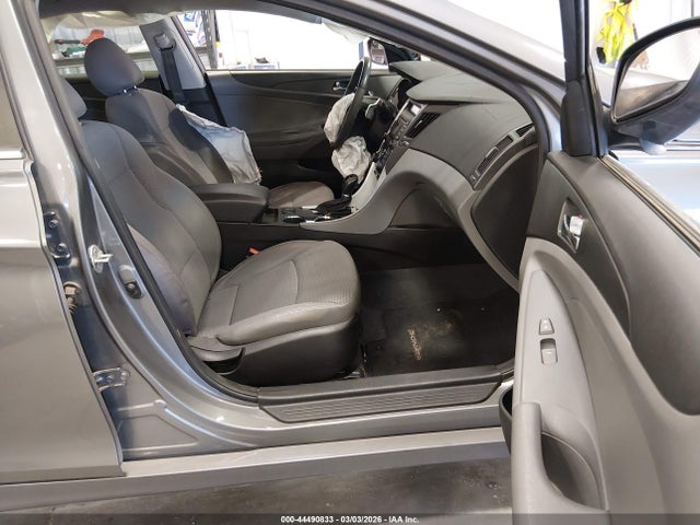Продаж на аукціоні авто 2013 Hyundai Sonata Se 2.0t, vin: 5NPEC4AB5DH580777, номер лоту: 44490833