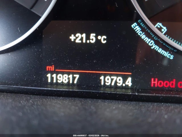 44490837 :رقم المزاد ، WBA3C1C55FK118511 vin ، 2015 Bmw 328i مزاد بيع