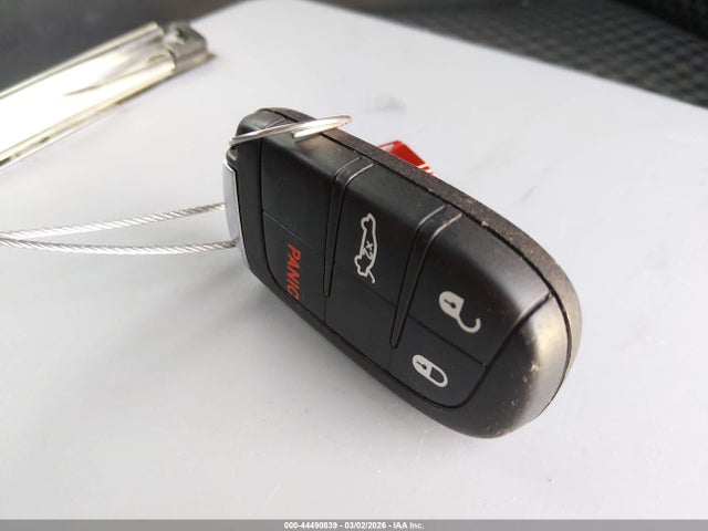 Продажа на аукционе авто 2023 Dodge Challenger Sxt, vin: 2C3CDZAG6PH586439, номер лота: 44490839