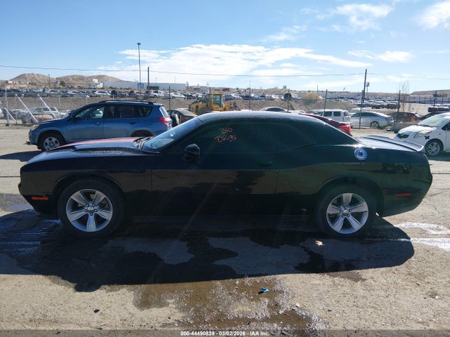 Продажа на аукционе авто 2023 Dodge Challenger Sxt, vin: 2C3CDZAG6PH586439, номер лота: 44490839