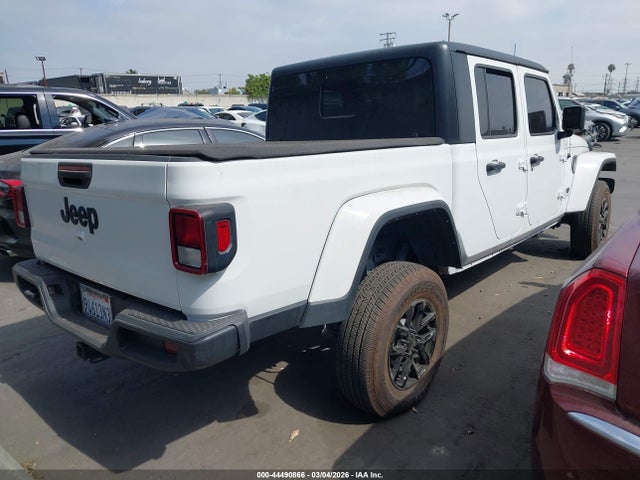 2022 Jeep Gladiator Altitude 4x4 მანქანა იყიდება აუქციონზე, vin: 1C6HJTAG5NL143553, აუქციონის ნომერი: 44490866