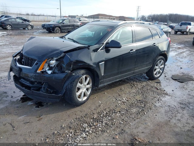 44490873 :رقم المزاد ، 3GYFNHE39DS645834 vin ، 2013 Cadillac Srx Performance Collection مزاد بيع