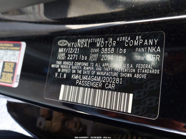 KMHLM4AG4MU200281 Hyundai ELANTRA SEL