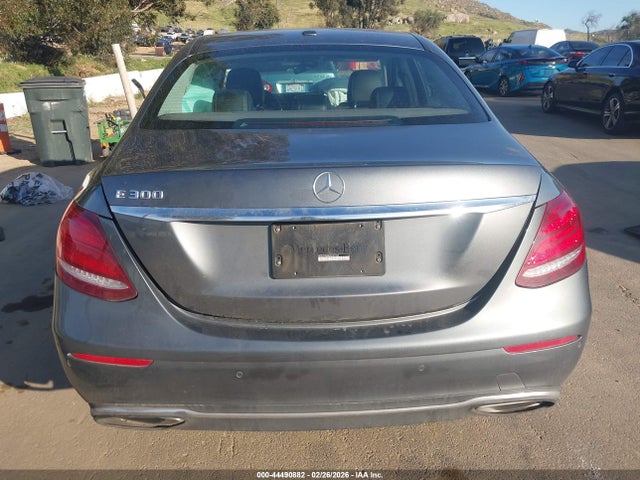 Продаж на аукціоні авто 2017 Mercedes-benz E 300, vin: WDDZF4JB8HA067535, номер лоту: 44490882